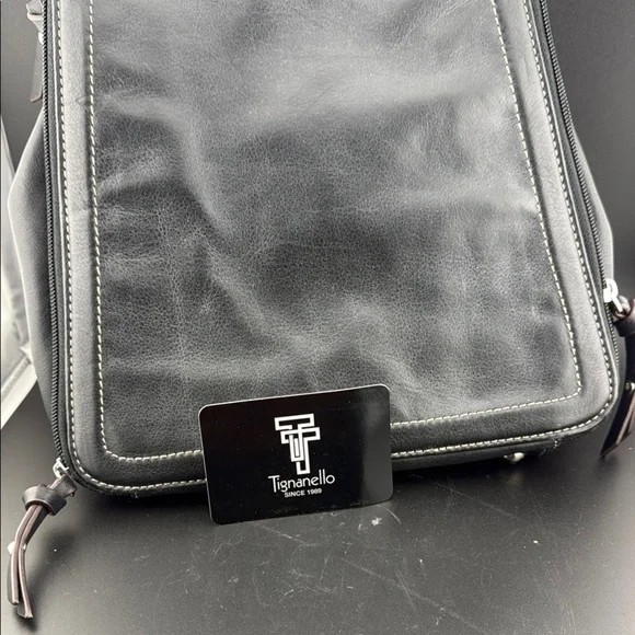 Tignanello Black Leather Backpack - Picture 5 of 6